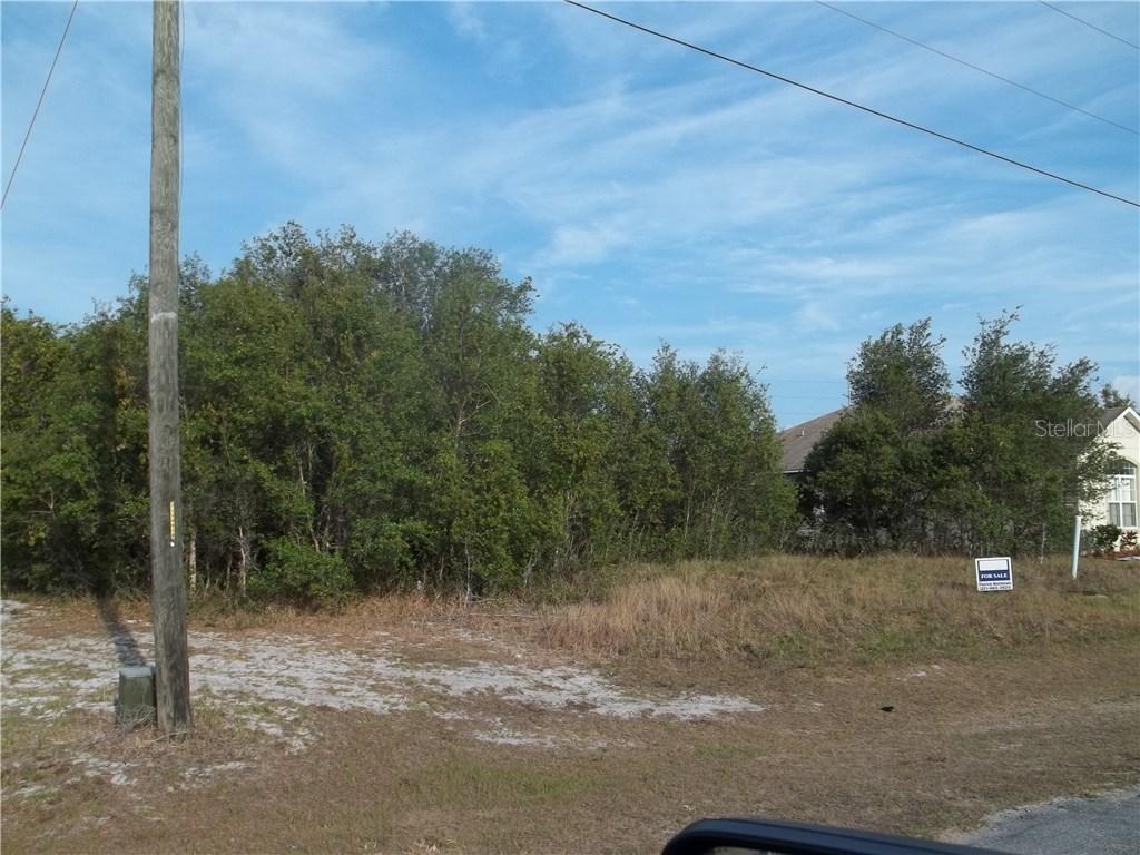 James Dr., Poinciana, FL 34759