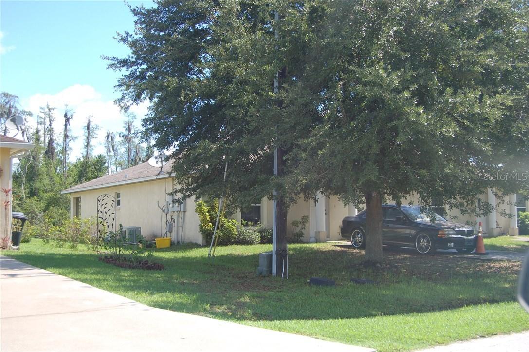 627 A/B Bluebill Ct., Kissimmee, FL 34759