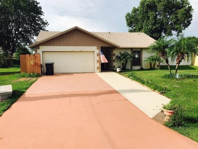 319 Lauderdale Ct, Kissimmee, FL 34759