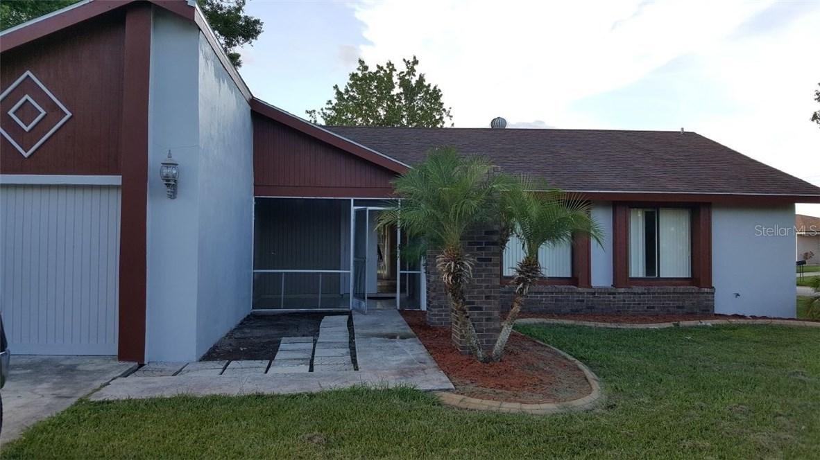 702 E Flag Way, Kissimmee, FL 34759