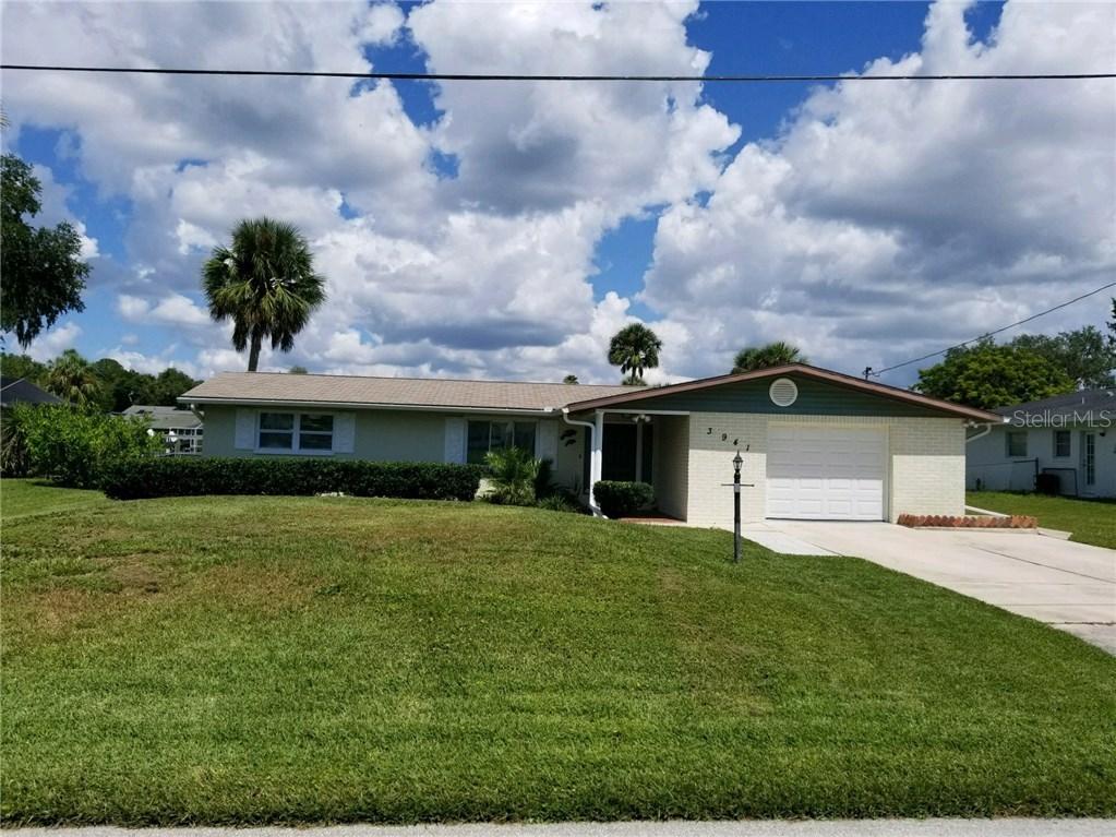 3941 N Seminole Point, Crystal River, FL 34428