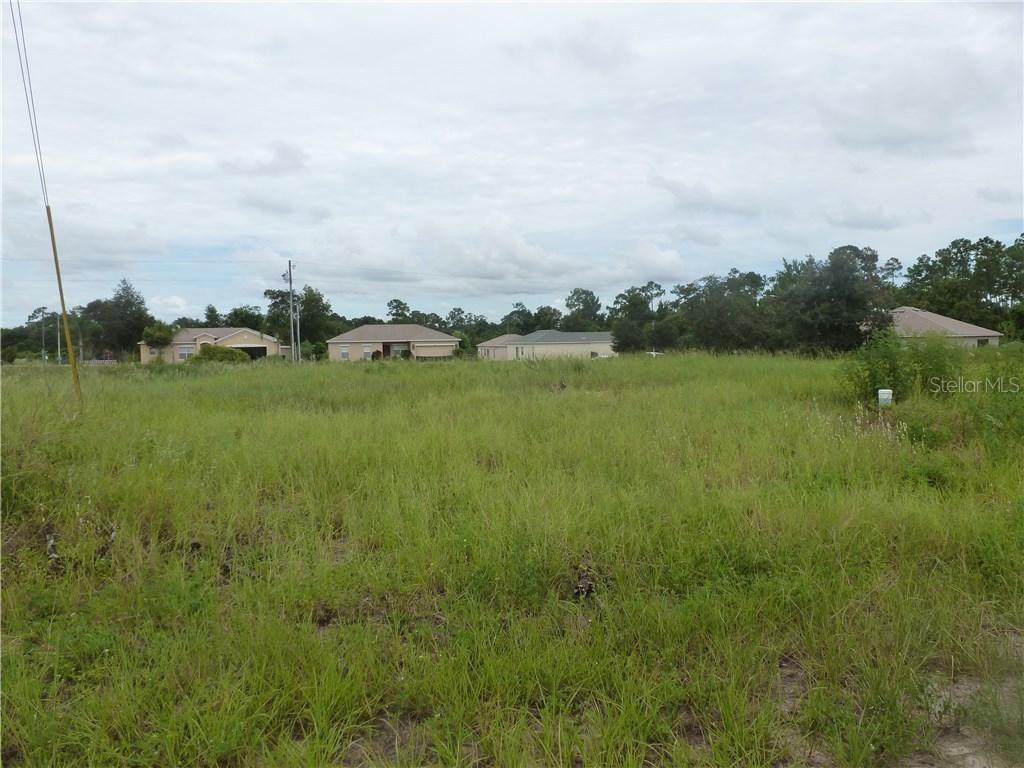 647 Desmoines Ct., Poinciana, FL 34759