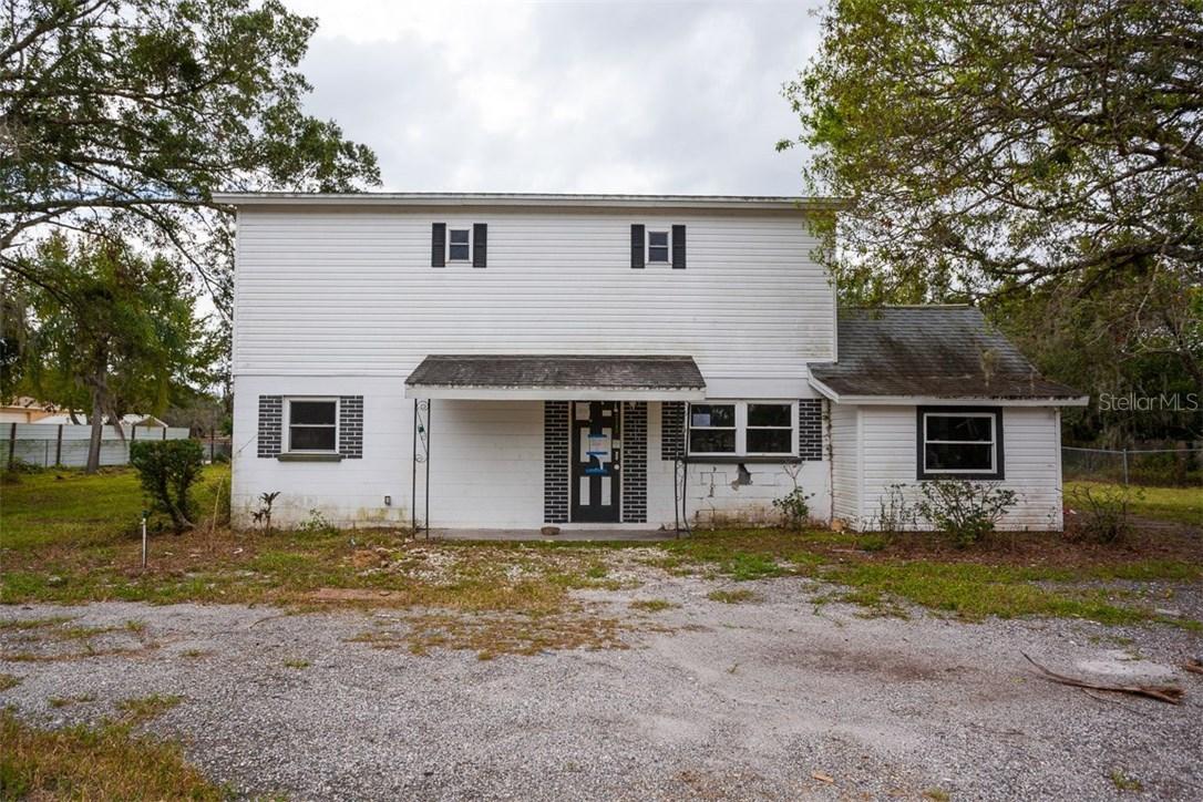 2113 Terry Ln., Auburndale, FL 33823