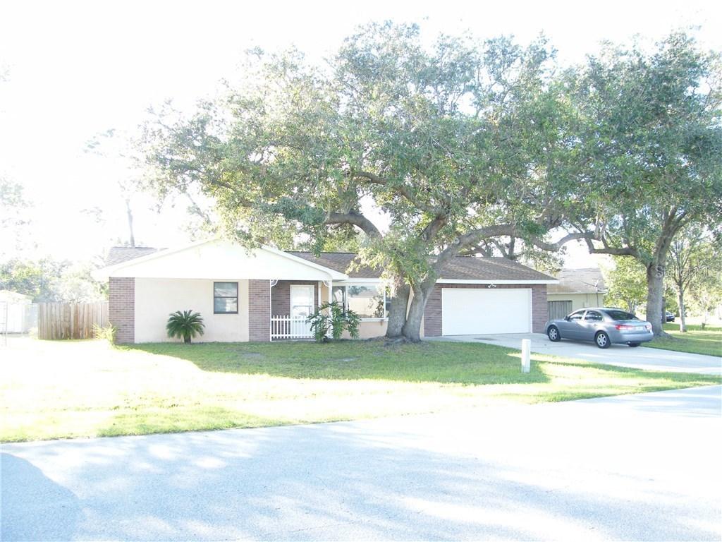 606 Escondido Ct., Kissimmee, FL 34758
