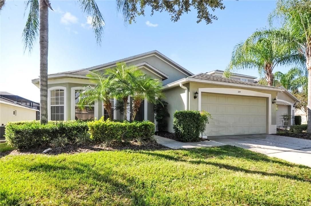 229 Richmond Dr., Davenport, FL 33896