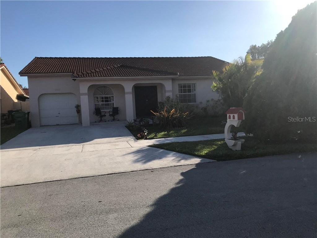 14454 SW 174 St., Miami, FL 33177