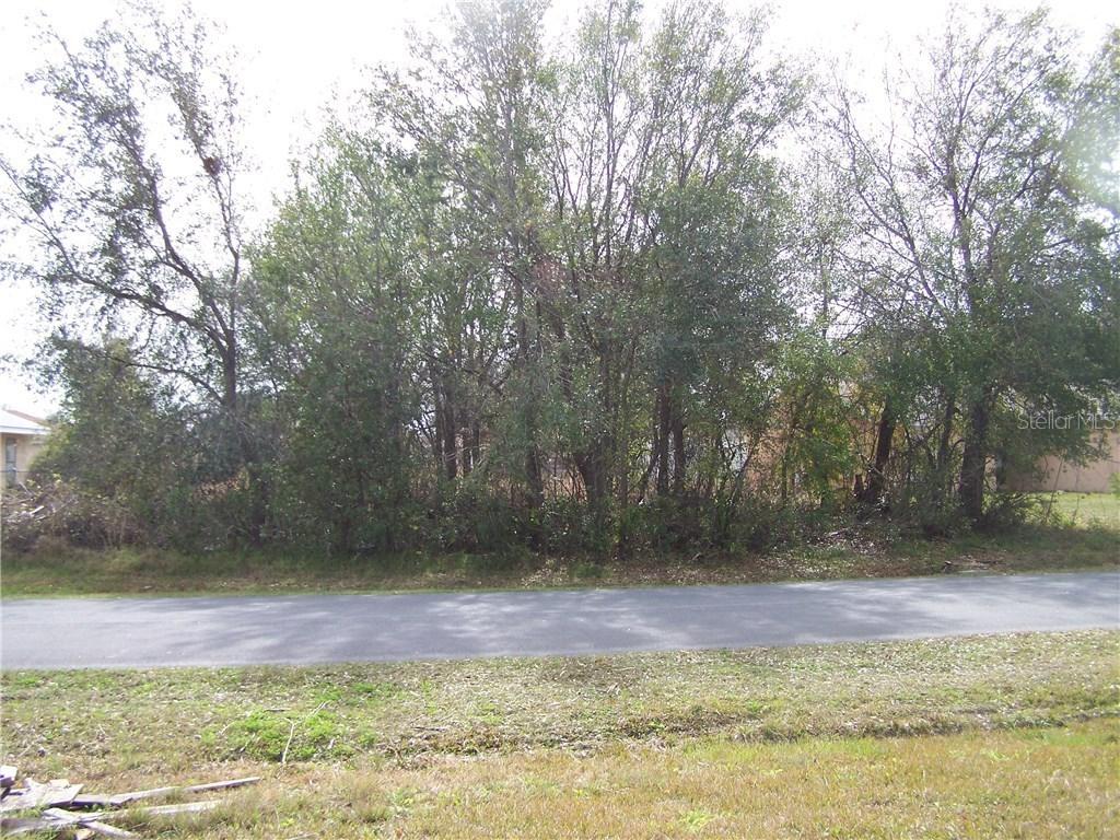 604 Bear Ct., Poinciana, FL 34759