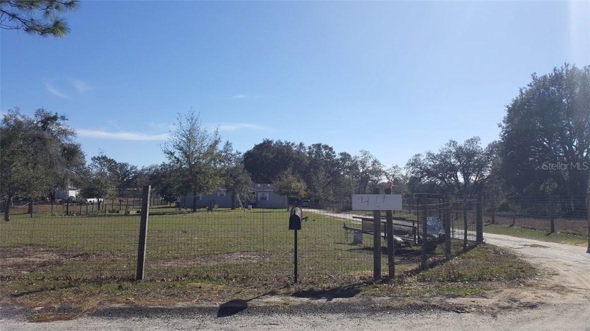 417 Bowen Rd., Davenport, FL 33837