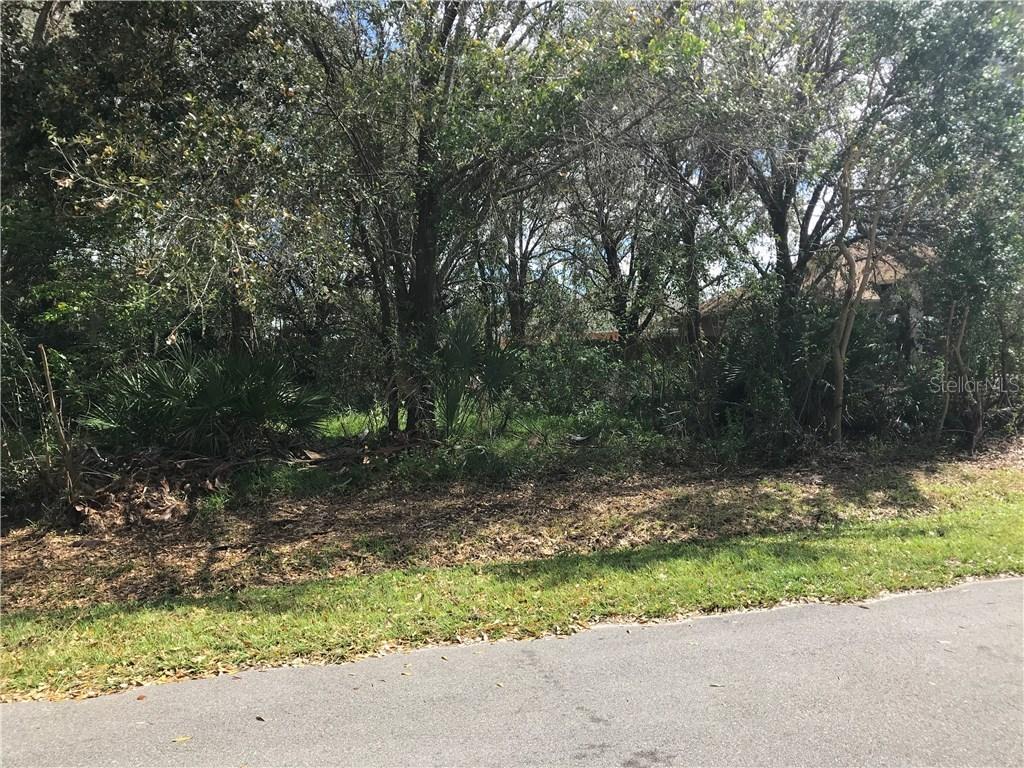 607 Llama Dr., Poinciana, FL 34759