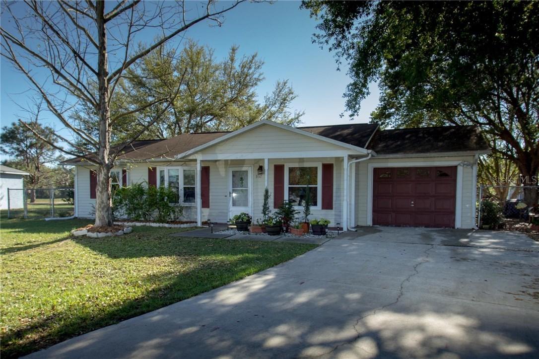 937 Nancy Ct., Kissimmee, FL 34759