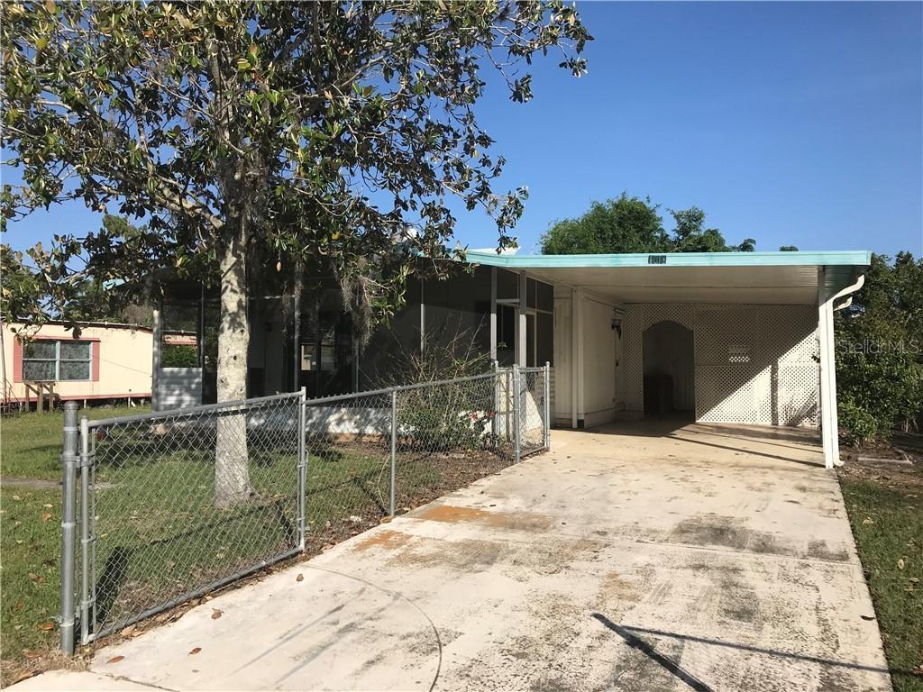 1410 County Dr., Tavares, FL 32778