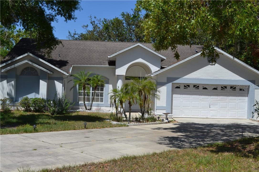 124 Hanging Moss Rd., Davenport, FL 33837