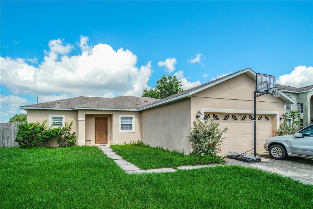 602 Muskrat Dr., Kissimmee, FL 34759