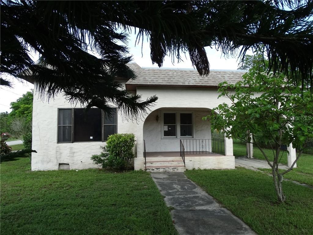 520 S 7th St., Lake Wales, FL 33853