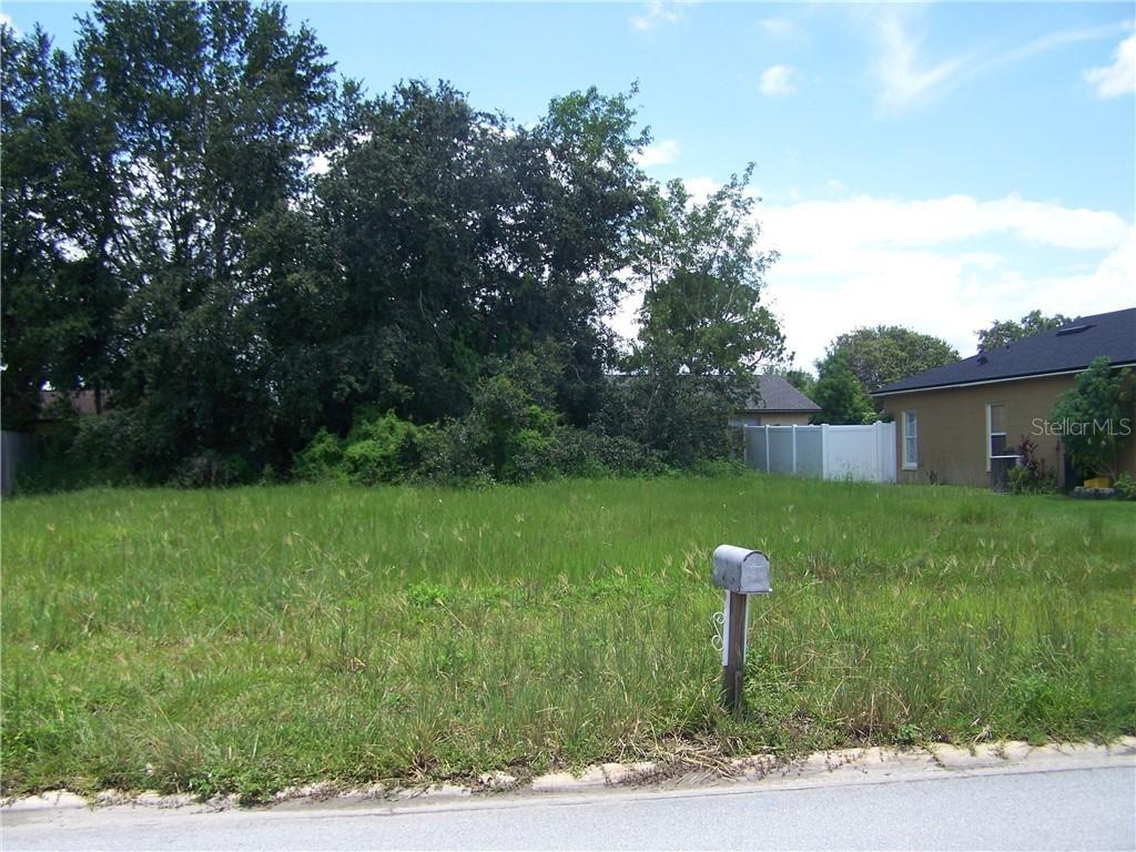 425 Spike Ct., Poinciana, FL 34759