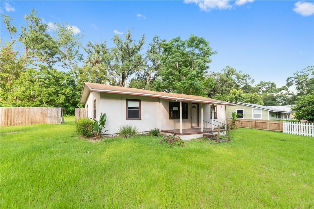 31338 Westward Ho Ave., Sorrento, FL 32776
