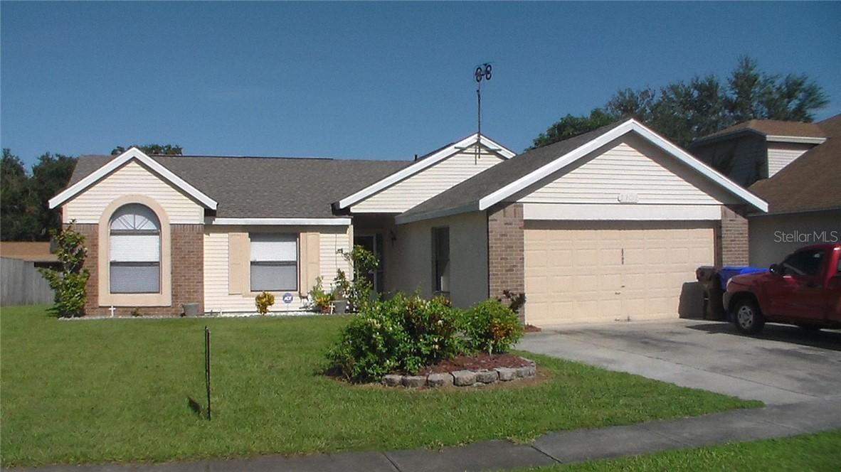 2702 Dixie Ln., Kissimmee, FL 34744