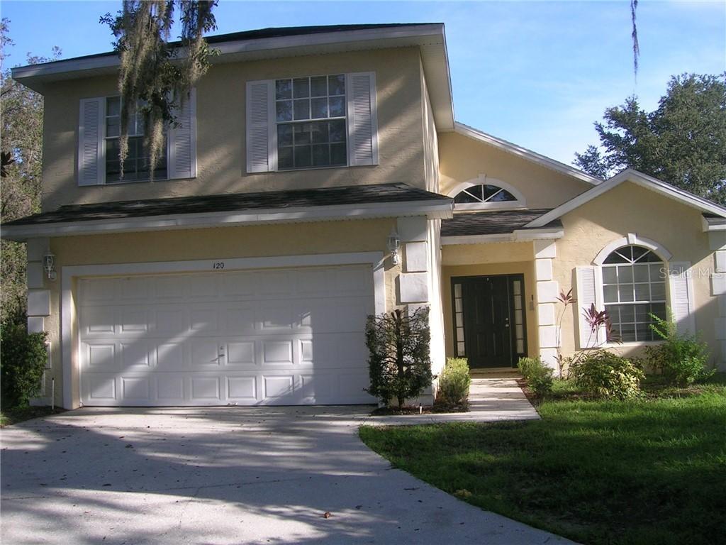 120 Pinewood Ct., Davenport, FL 33896