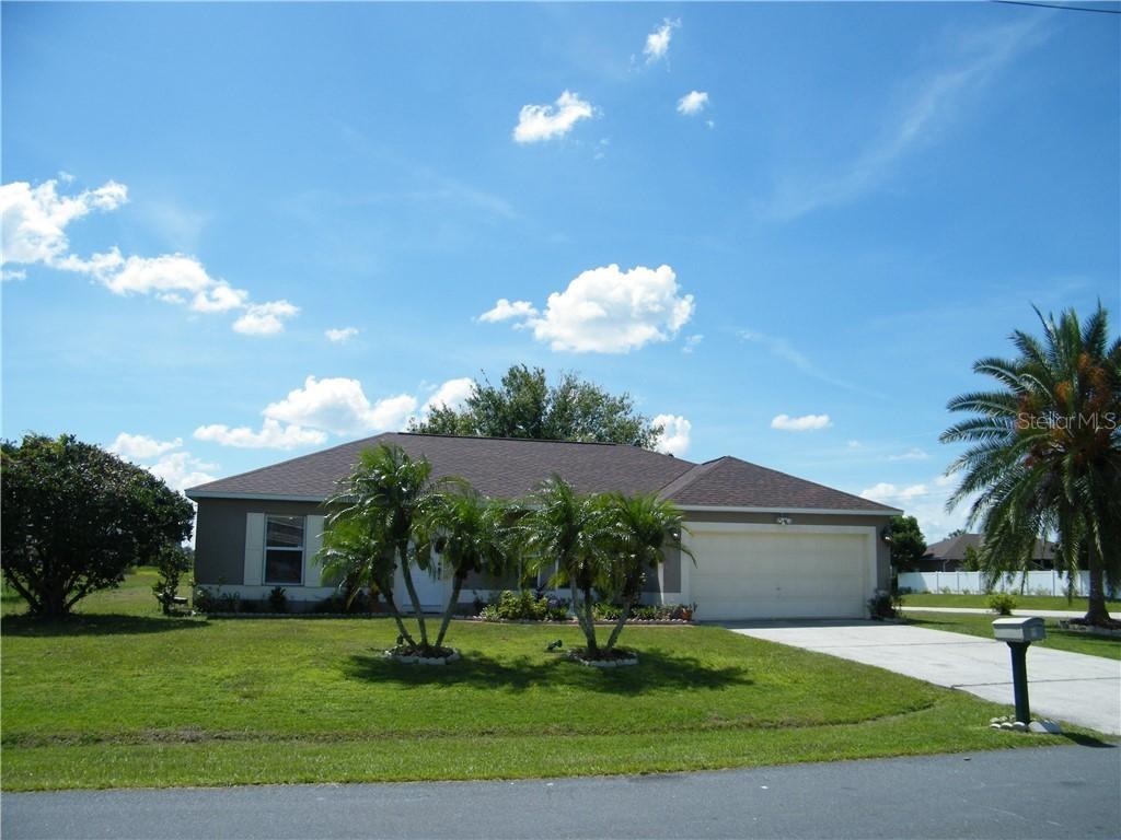 2 Cordona Dr., Kissimmee, FL 34758