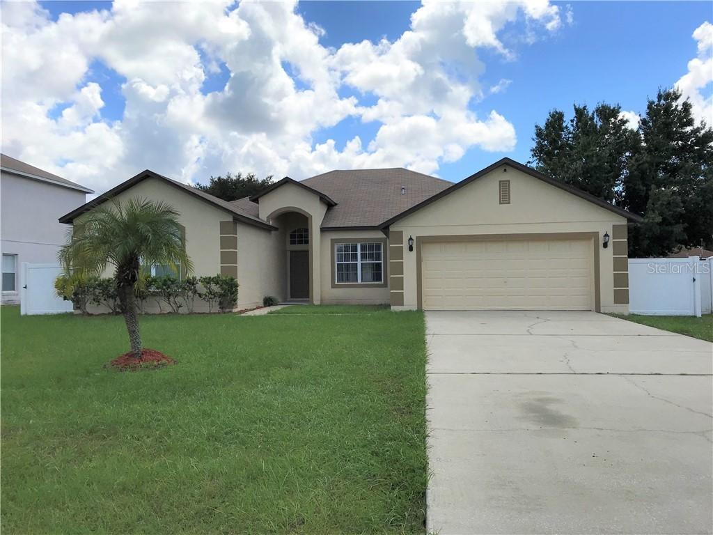 904 Cannes Dr., Kissimmee, FL 34759