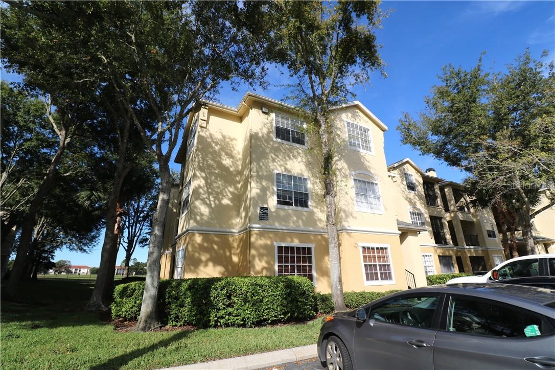 2598 Robert Trent Jones Dr. #1030, Orlando, FL 32835