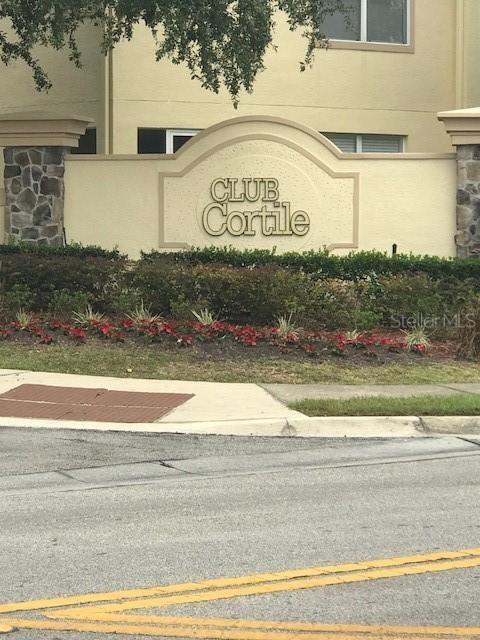 2725 Club Cortile Cir., Kissimmee, FL 34746