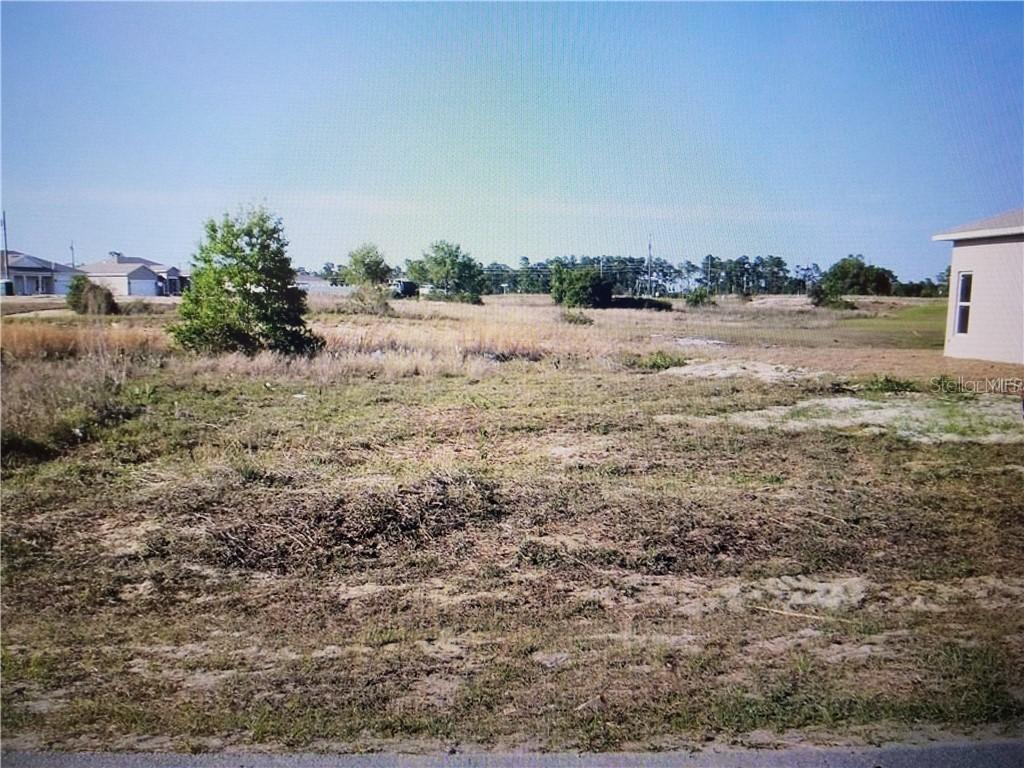 909 Desmoines Way, Poinciana, FL 34759