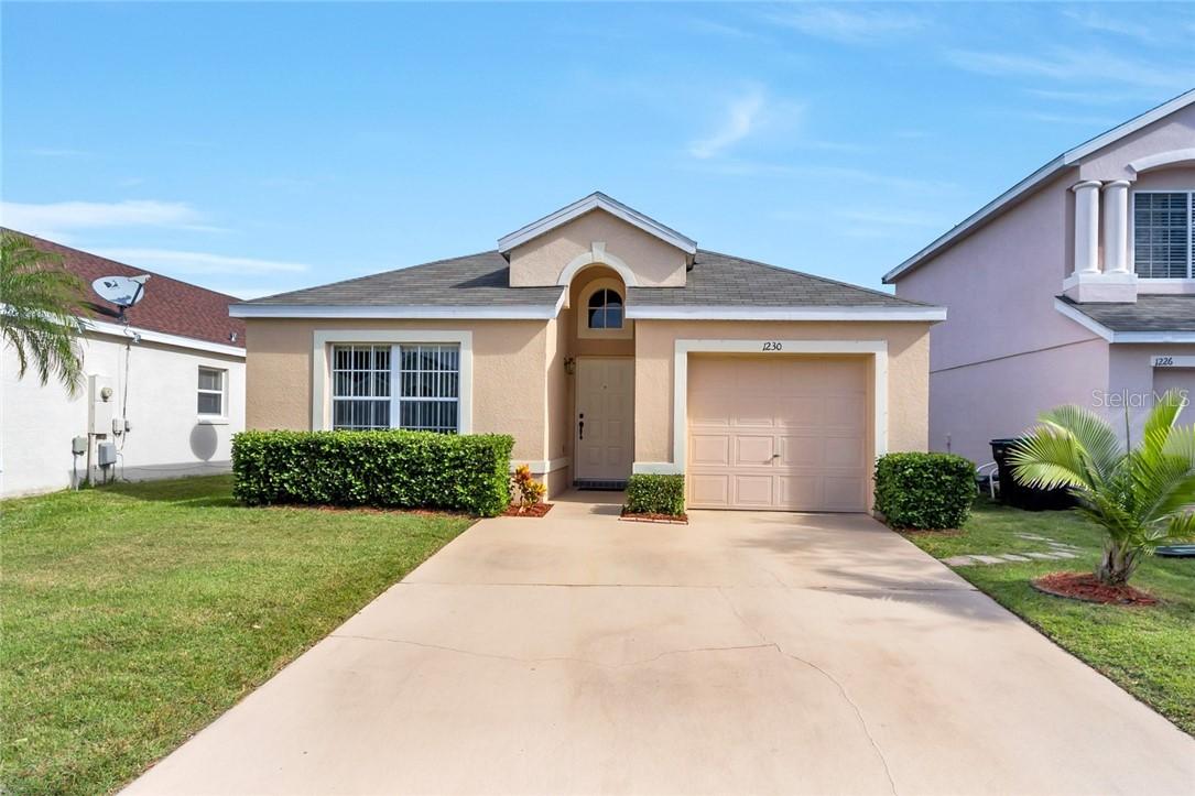 1230 Carey Glen Cir., Orlando, FL 32824