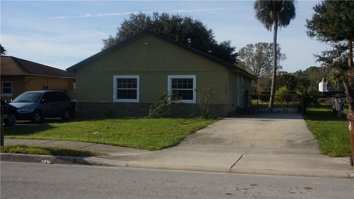 424 E Drury Ave., Kissimmee, FL 34744
