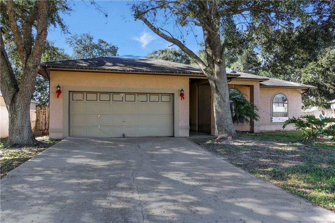 427 Jay Ct., Poinciana, FL 34759
