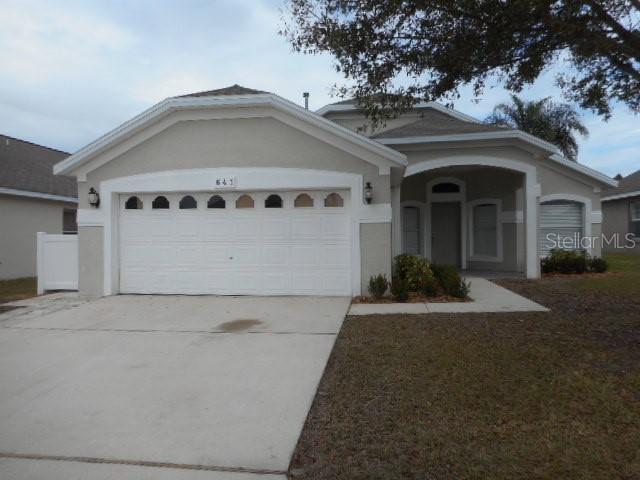 641 Lady Diana Dr., Davenport, FL 33837