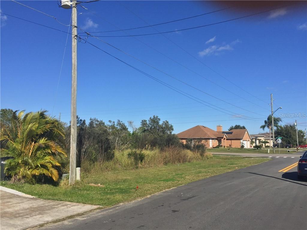 1001 Mardi Gras Dr., Kissimmee, FL 34759