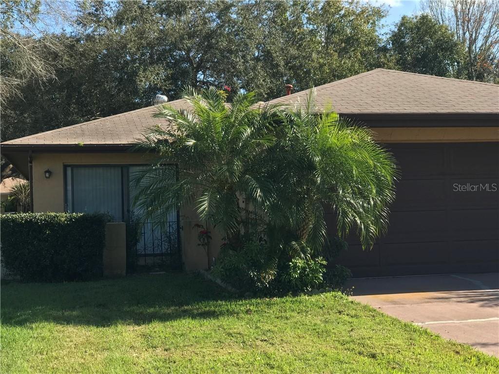 617 Wexford Ct., Winter Haven, FL 33884