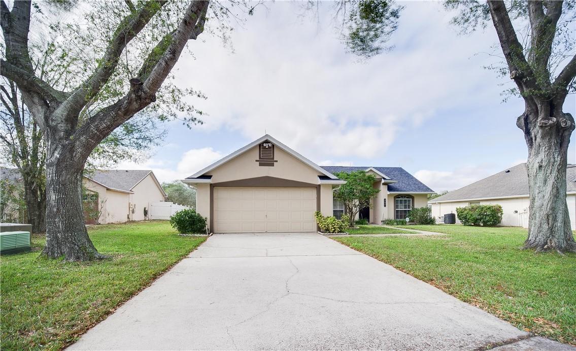 207 New Mexico Ln., Davenport, FL 33897