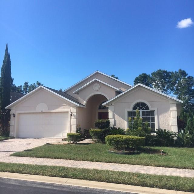 935 Knightsbridge Cir, Davenport, FL 33896