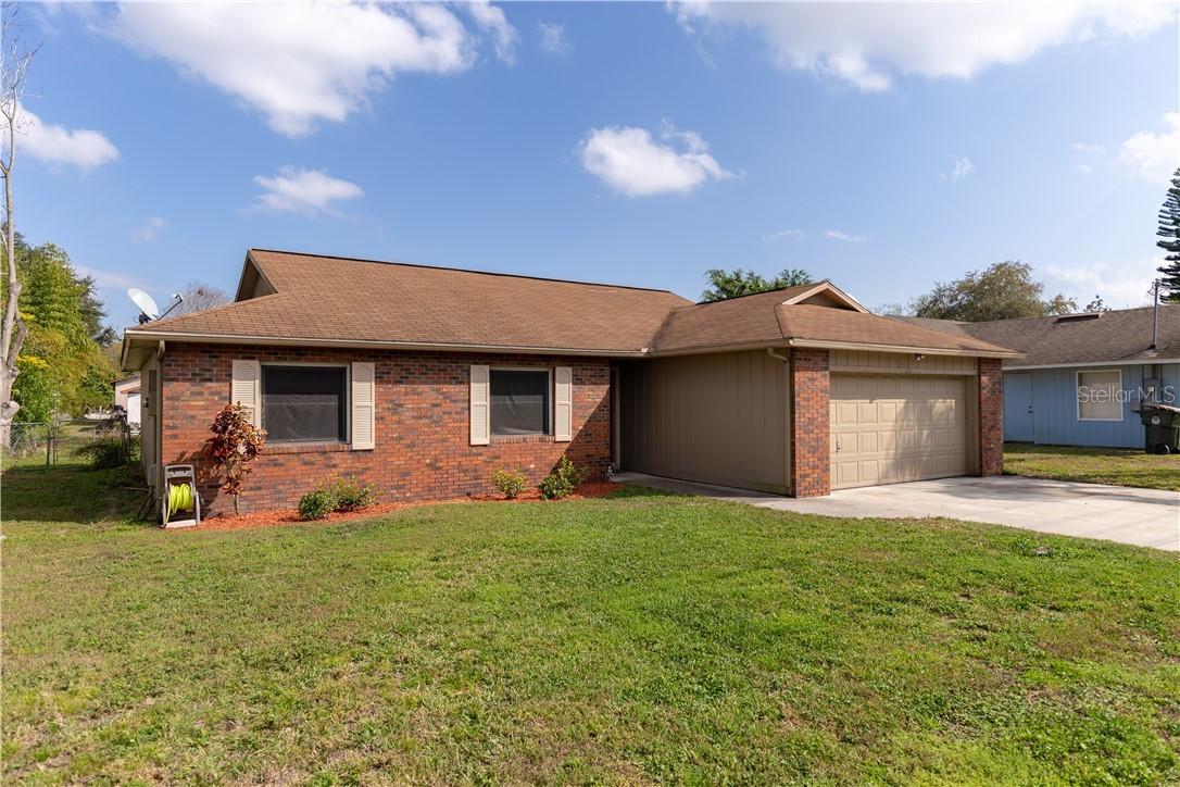 111 Orange Ave, Saint Cloud, FL 34769