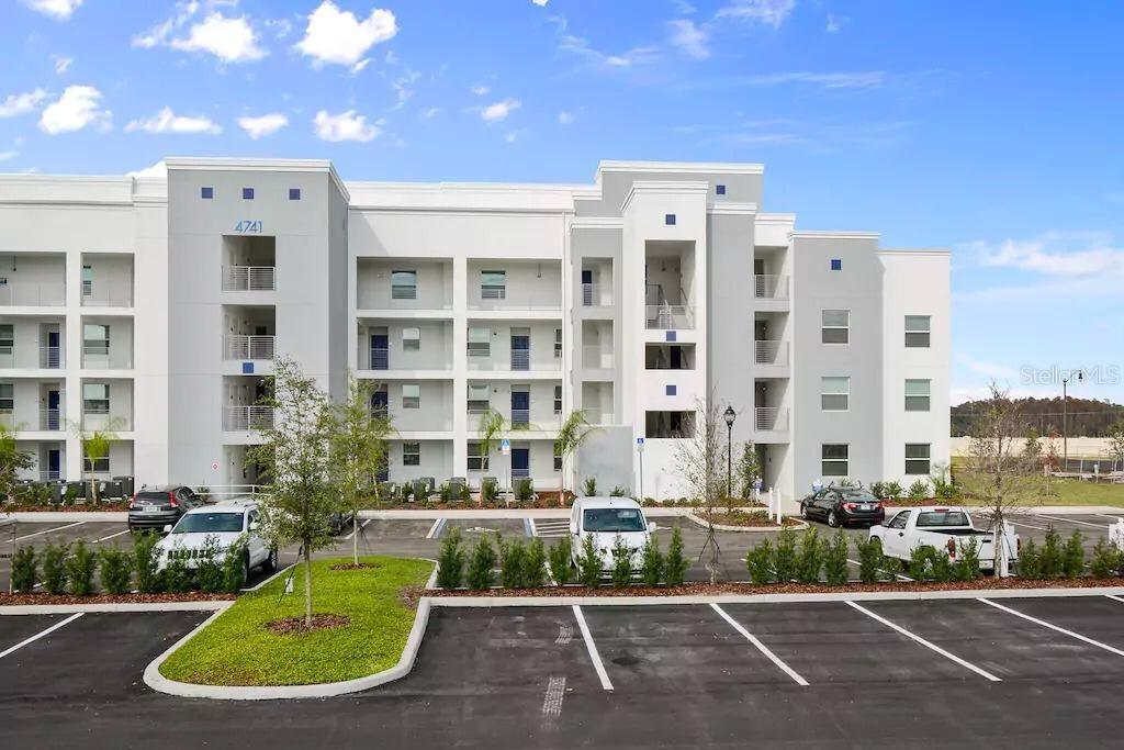 4751 Clock Tower Dr. #306, Kissimmee, FL 34746