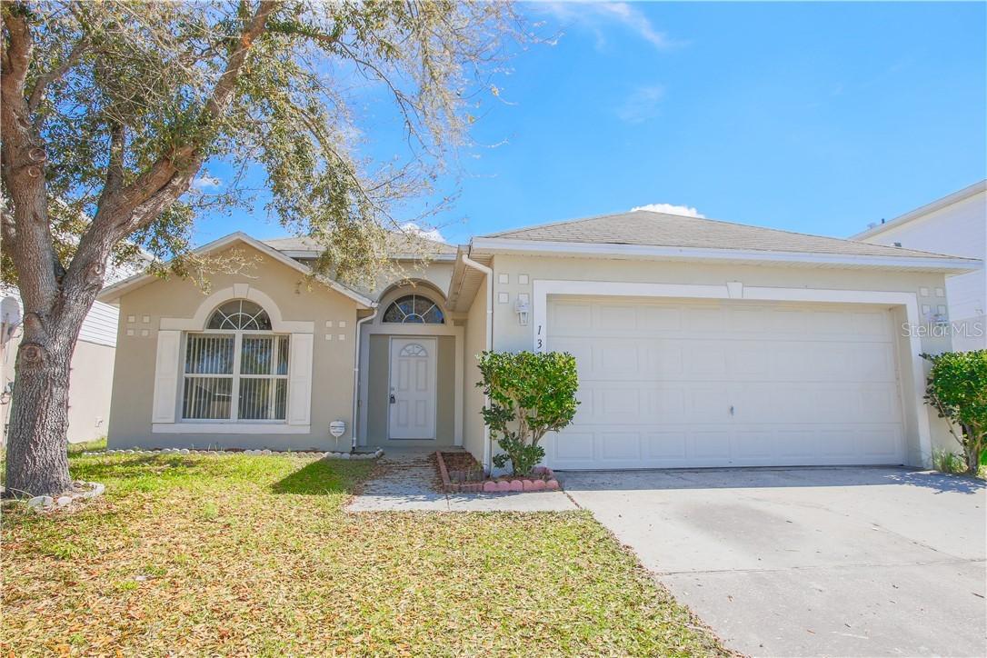 132 Penrith St., Davenport, FL 33897