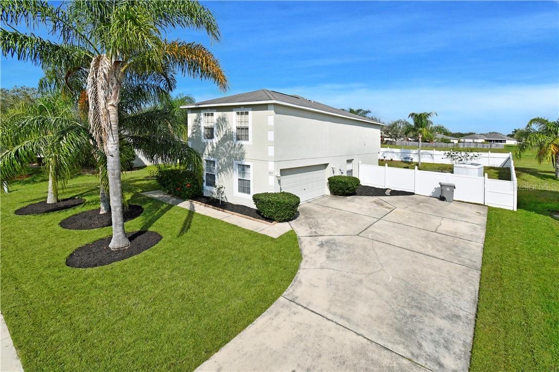 317 Lake Shepard Dr., Apopka, FL 32703