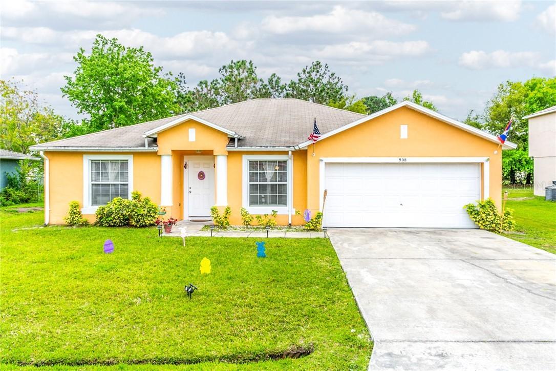 908 Louvre Ct., Kissimmee, FL 34759