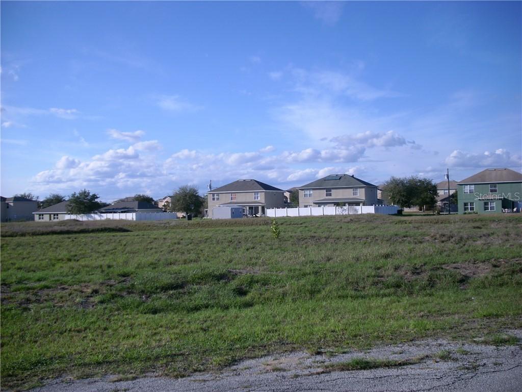 1050 Sabine Pl., Poinciana, FL 34759
