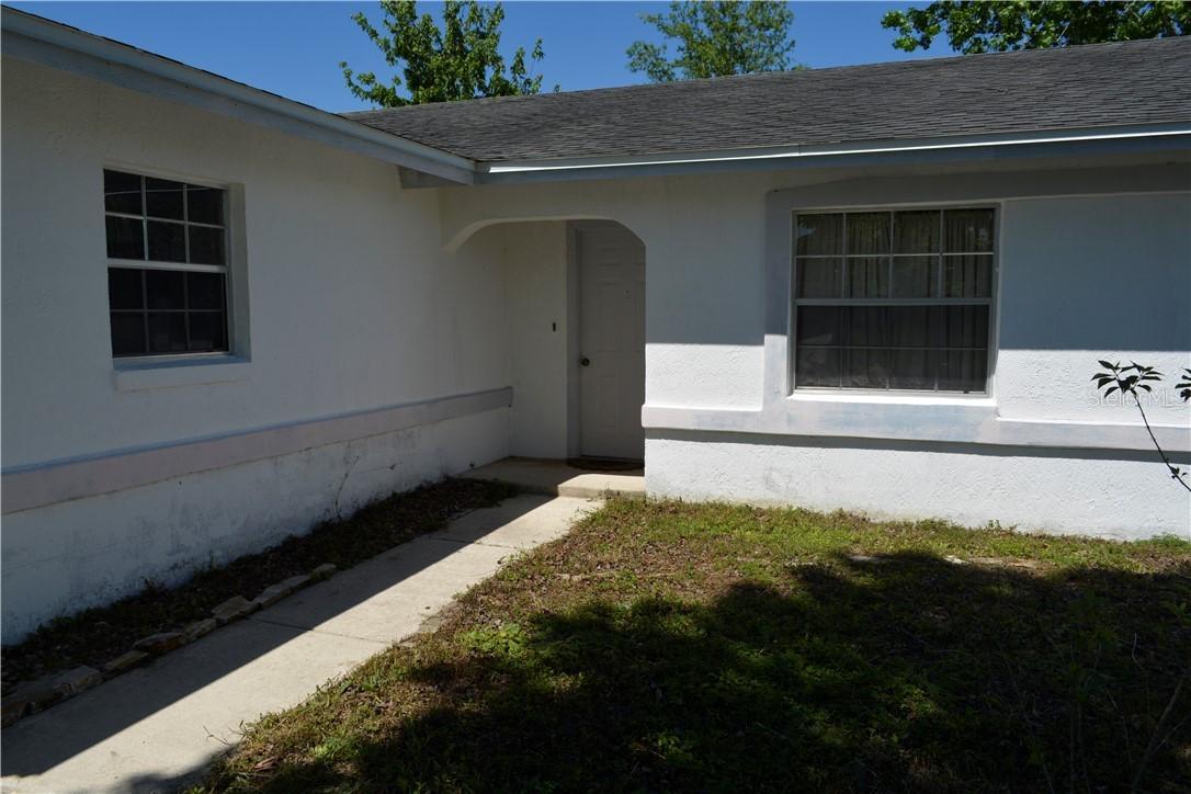 911 San Paulo Way, Kissimmee, FL 34758