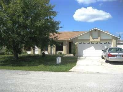 911 Gillingham Ct., Kissimmee, FL 34758