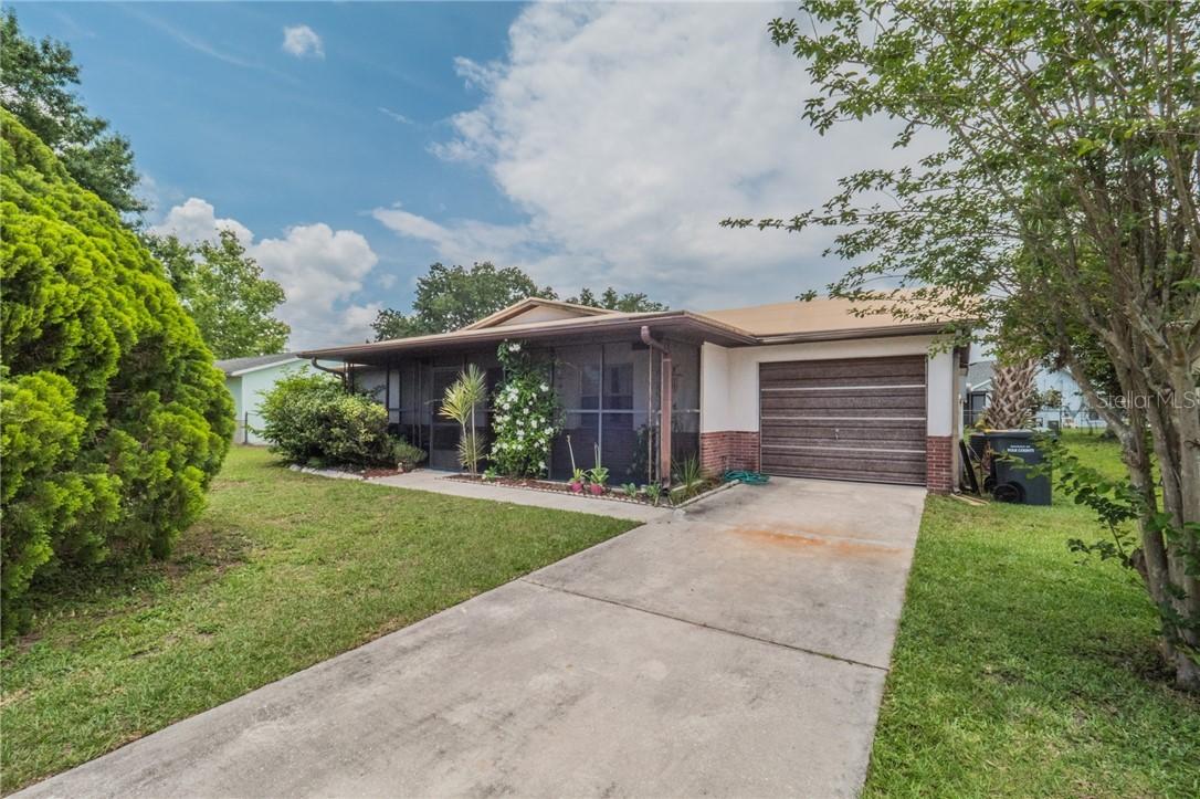 409 Long Dr., Poinciana, FL 34759
