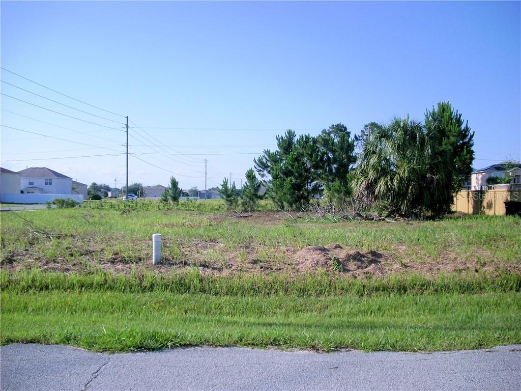 156 Columbia Dr., Poinciana, FL 34759
