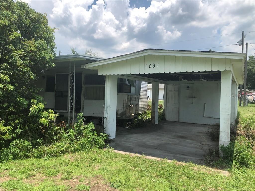 1631 Hope St., Intercession City, FL 33848