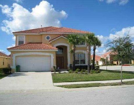 105 Sevilla Ave., Davenport, FL 33897
