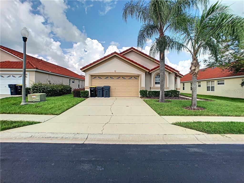 233 Saragossa Ave., Davenport, FL 33897