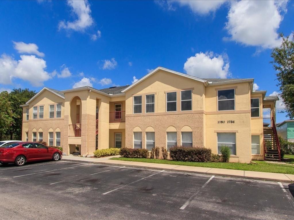 2784 Club Cortile Cir. #B, Kissimmee, FL 34746