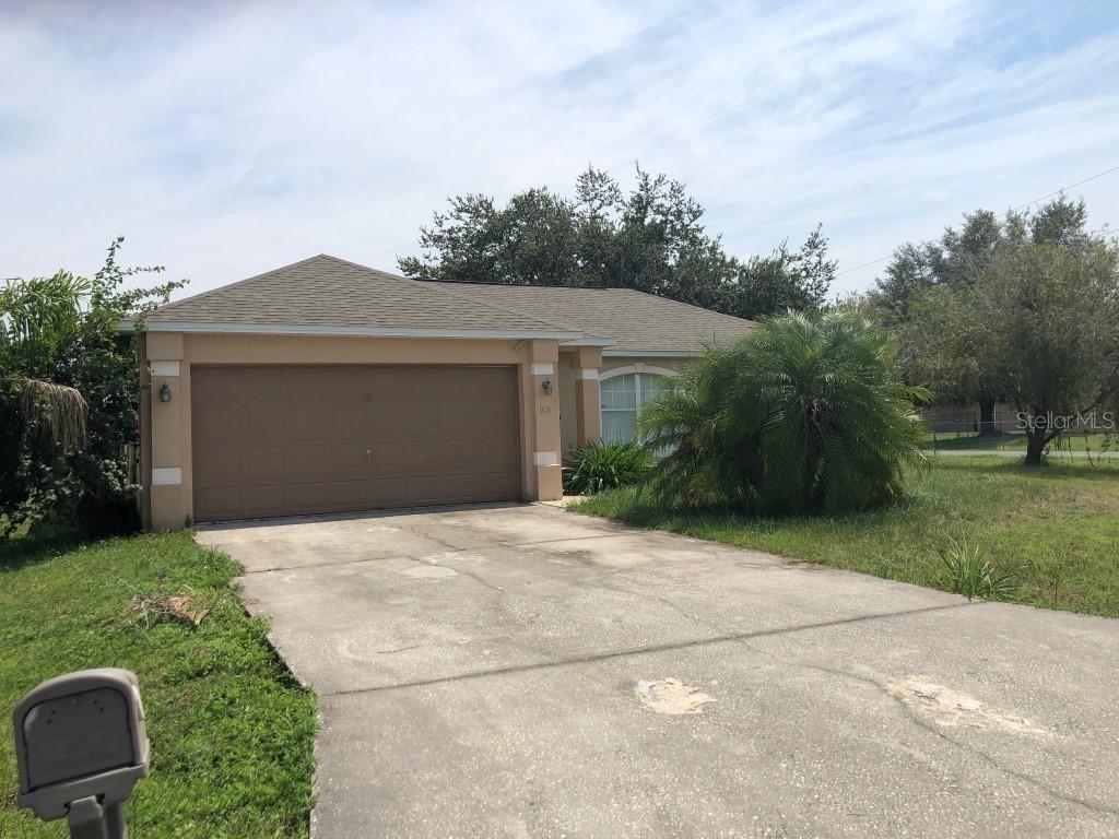 905 Derbyshire Dr., Kissimmee, FL 34758